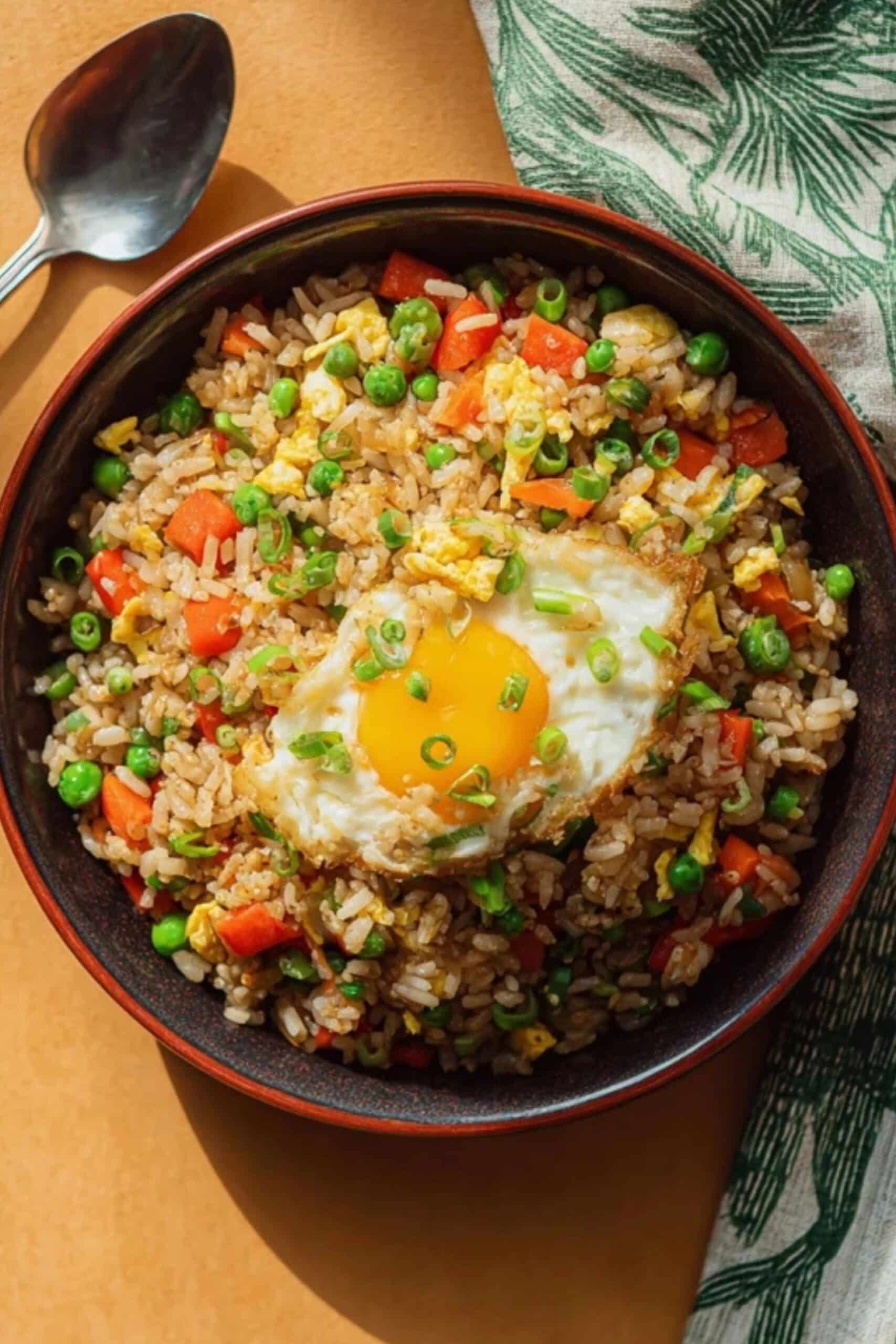 Budget Fried Rice with Egg and Veg: Easy 20-Minute Win
